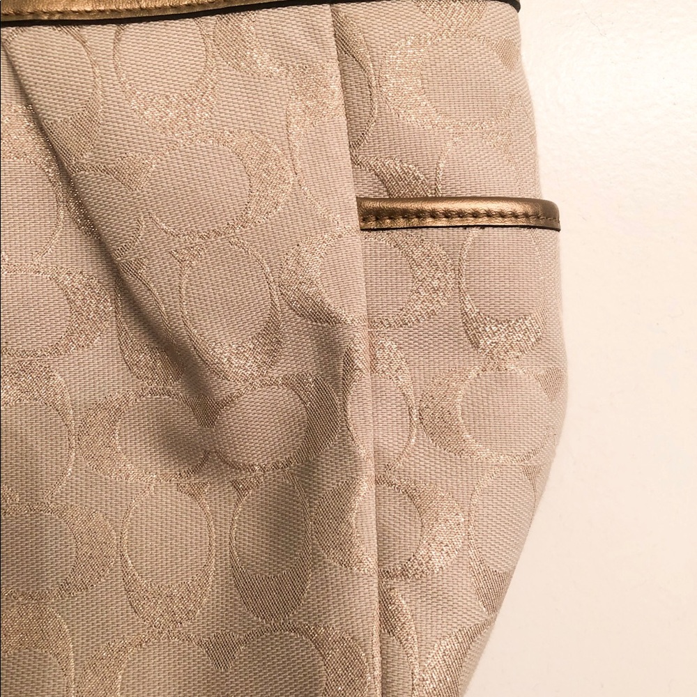 Coach Purse - Picture 2 of 4